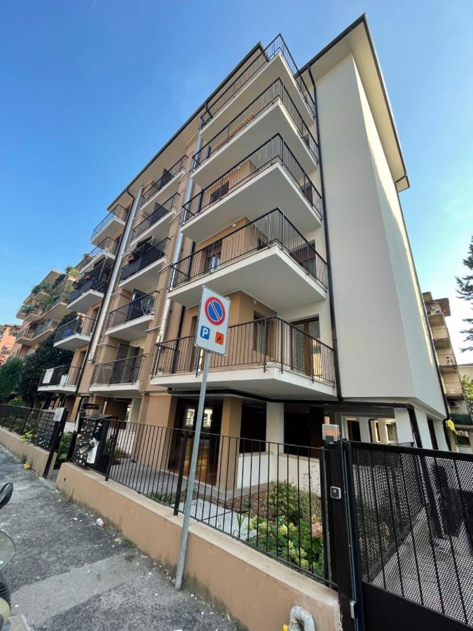 La Maison De Nini Apartment Verona Exterior photo